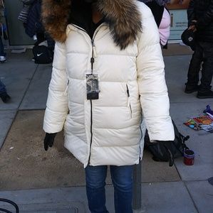 Max Mara women's coat w/ hood